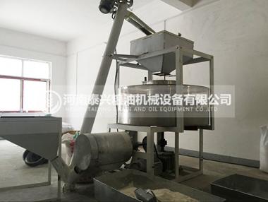 100型半自动石磨面粉加工设备